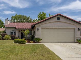 710 Silver Oak Dr, Bakersfield, CA 93312