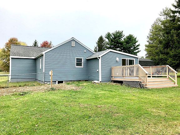 Back of House - Back Deck