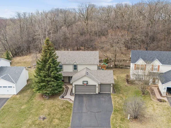 688 Falcon Ridge Rd, Woodbury, MN 55125
