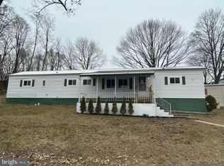 1 Sunrise Dr, Hershey, PA 17033