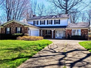 9238 Creekwood Dr, Mentor, OH 44060