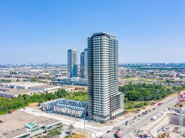 7895 Jane St, Vaughan, ON