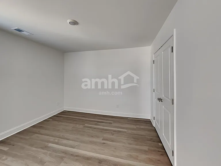 669 Summit View Ln — Photo 28