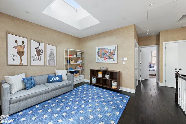 Rented by Brown Harris Stevens | media 23