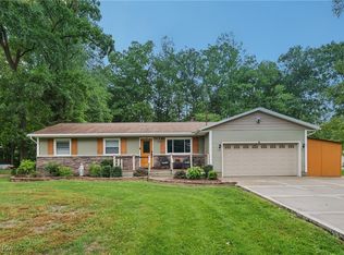 3687 Brookside Dr, Norton, OH