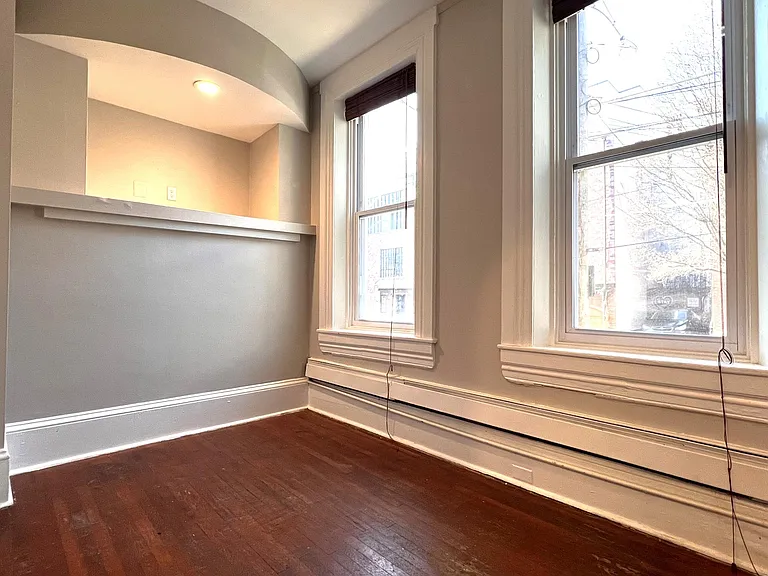 1137 Shackamaxon St #A — Photo 2