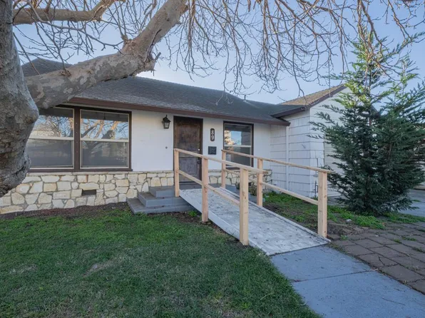89 Clark St, Salinas, CA 93901
