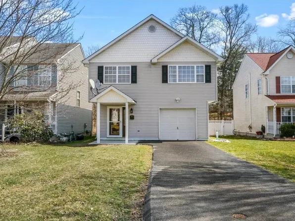372 Angelo Drive, Montgomery, NY 12549
