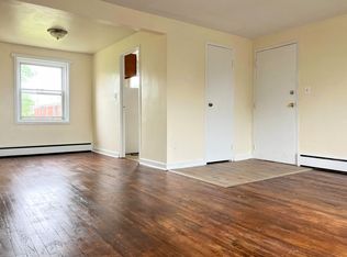12 Linda Dr APT 5, Buffalo, NY 14225