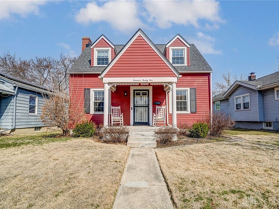 1st image of 121 Puritan Pl