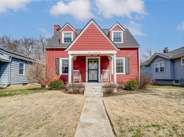121 Puritan Pl, Dayton, OH 45420