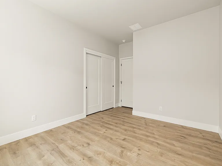 10494 W Shields Ave — Photo 18
