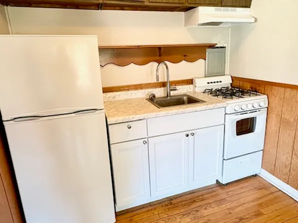 2008 Parmenter St #11, Middleton, WI 53562