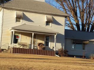 2830 S 48th Ave W, Newton, IA 50208