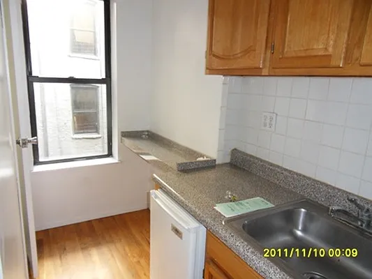 Rented by East Village Rentals and Sales | media 25