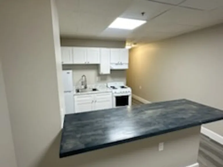 Franklin Park Apartments — Photo 31
