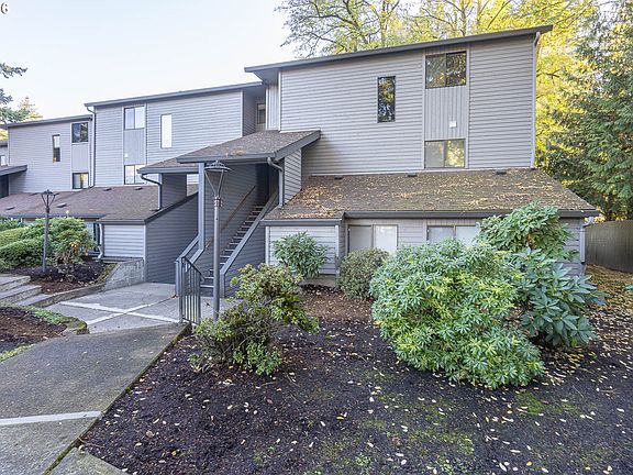 5th image of 8948 SW Fairview Pl