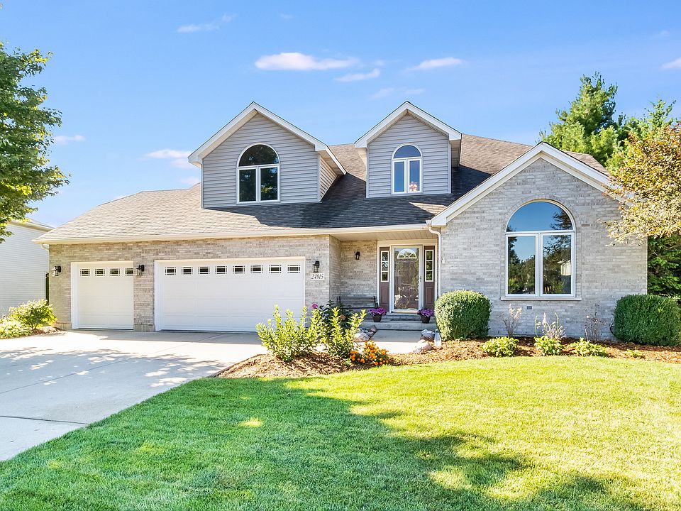 1st image of 24915 Blakely Dr