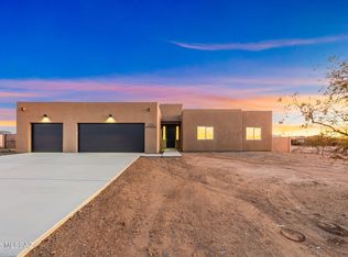 921 N Blue Slate Dr, Vail, AZ 85641