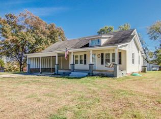 313 Williams Rd E, Surgoinsville, TN 37873