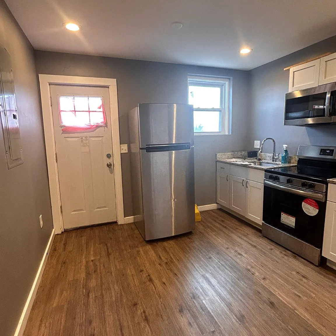 2 bed, 2.0 bath, 1200 sqft, $1,200 — Photo 3