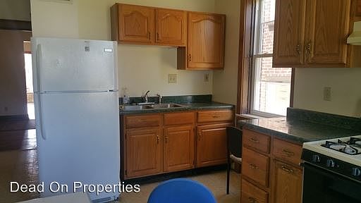 2nd image of 4977 Parker Ave