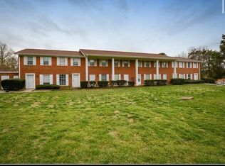 1307 W Meadowview Rd #1, Greensboro, NC 27403
