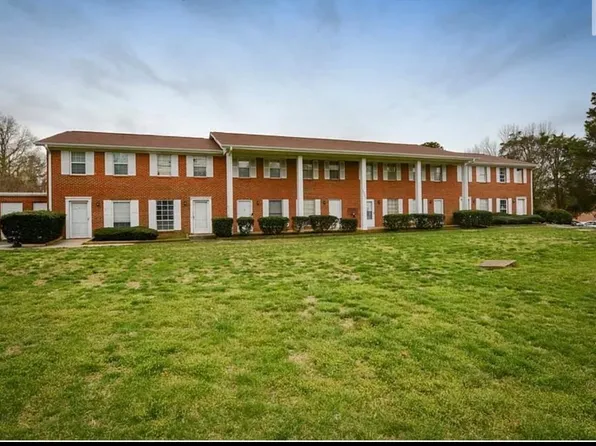 1307 W Meadowview Rd #1, Greensboro, NC 27403