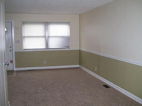 4th image of 161 Buckeye Cir