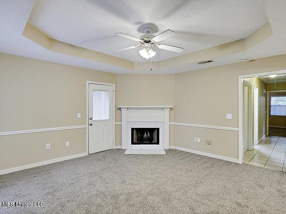 3rd image of 3007 Willow Dr