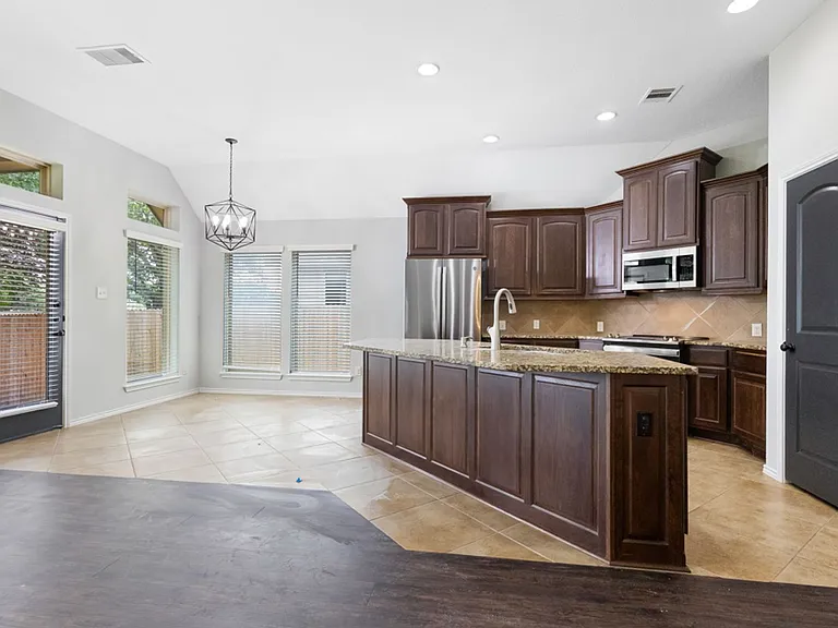 2185 Range Rd — Photo 14