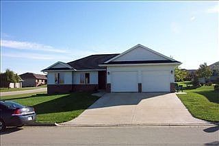 1st image of 754 Julissa Dr