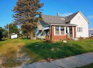 106 Main St, Clay City, IN 47841