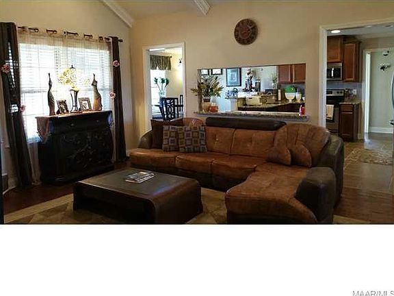 5th image of 135 Mon Louis Ct