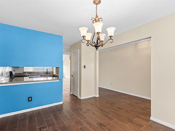 4th image of 10814 Bradford Way Drive