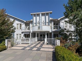 3915 Carey Rd #112, Saanich, BC V8Z4E3