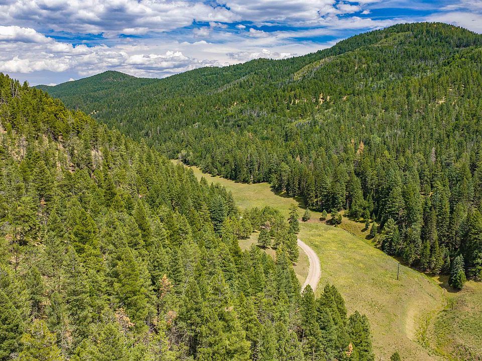 1st image of 610 Upper Rio Penasco Rd