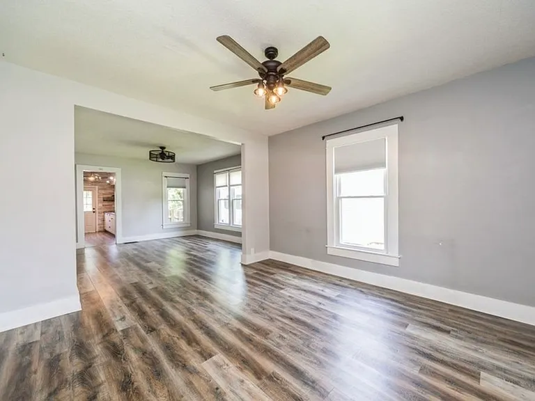402 W Ashland Ave #1 — Photo 4