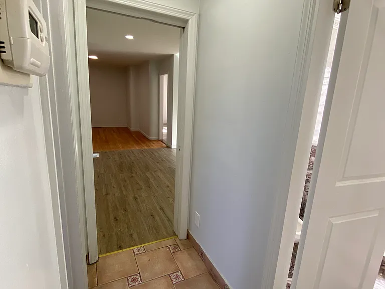 336 Scranton Ave #1 — Photo 22