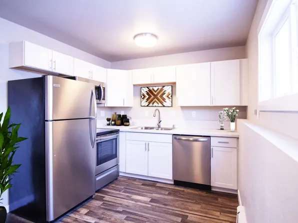 2810 W Northern Lights Blvd APT 3, Anchorage, AK 99517