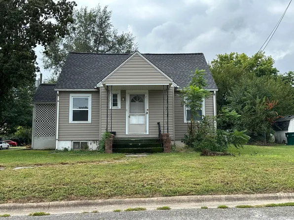 340 E Olive Street, Bolivar, MO 65613