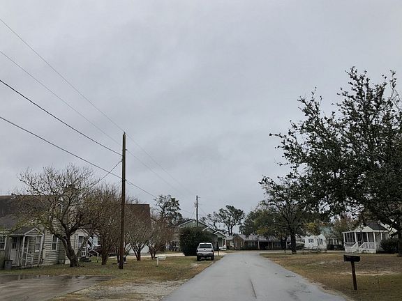 5th image of 146 Sound Blvd