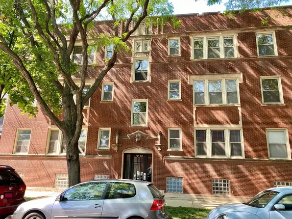 1702 W Catalpa Ave #3E, Chicago, IL 60640