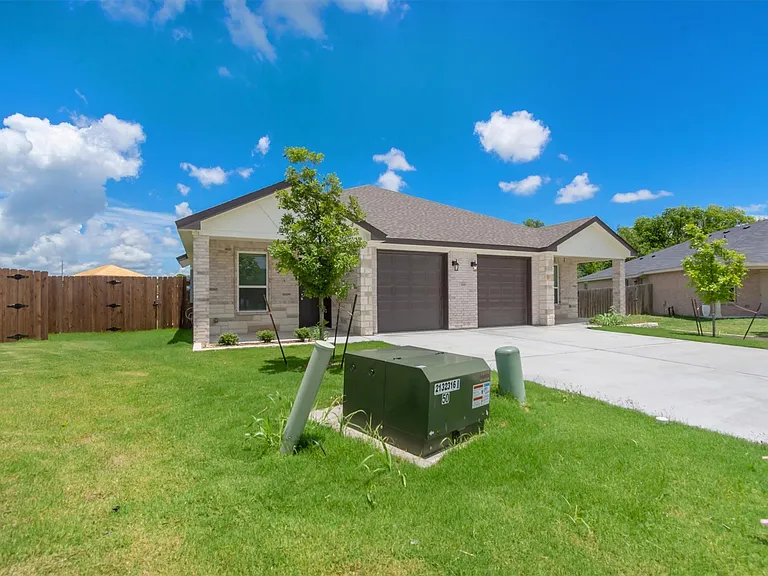 1118 Zora Dr #A — Photo 20
