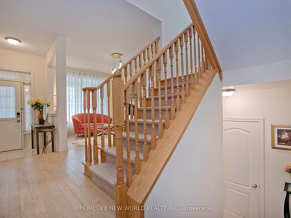 5th image of 153 Alexander Lawrie Ave