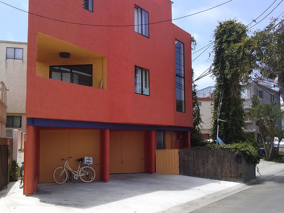 1st image of 2309 Panama Dr