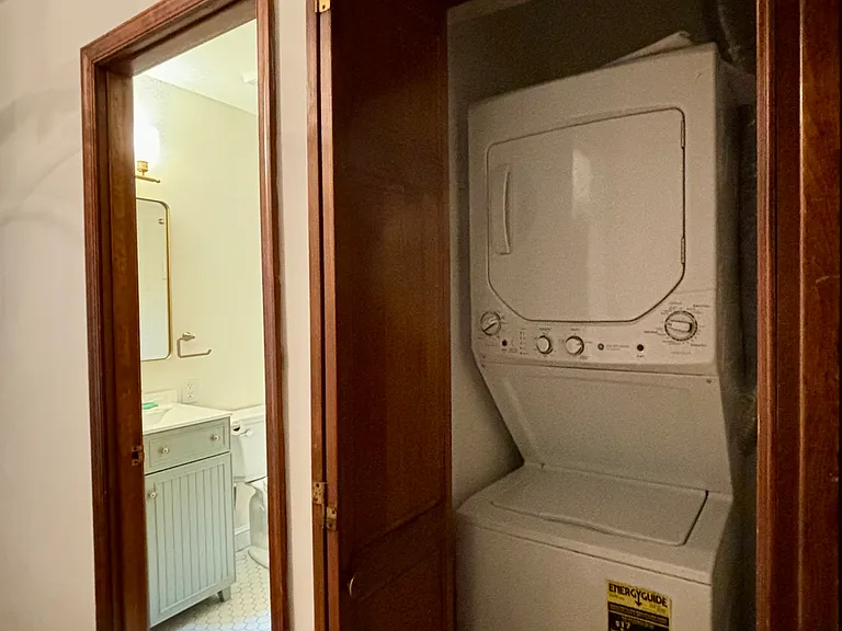 1661 Park Rd NW #201 — Photo 8
