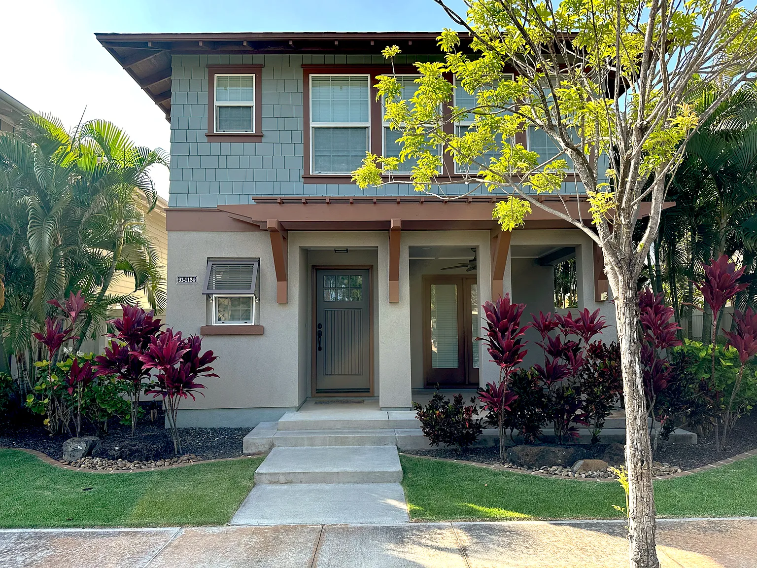 3 bed, 2.5 bath, 1432 sqft, $4,750 — Photo 2