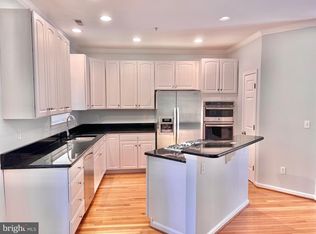 202 Wintergull Ln, Annapolis, MD 21409