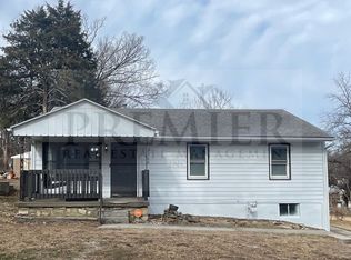 5708 Roswell Ave, Kansas City, KS 66104